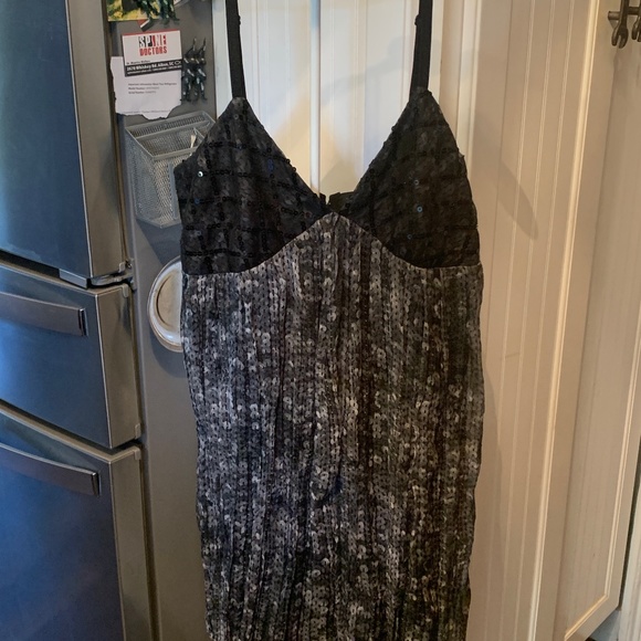 Arden B.‎ Sequin flowy baby doll mini dress/tunic. Worn 1x - Picture 1 of 5